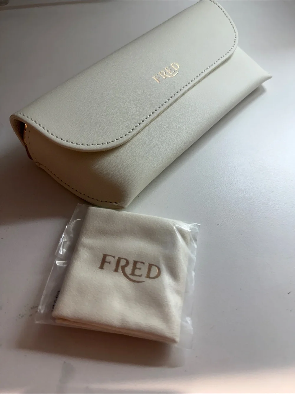 FRED Glasses Case